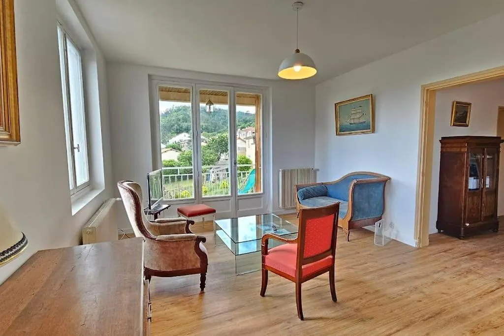 Le Noyer 2 #Parking#Calme#Terrasse Apartment Ceyrat France